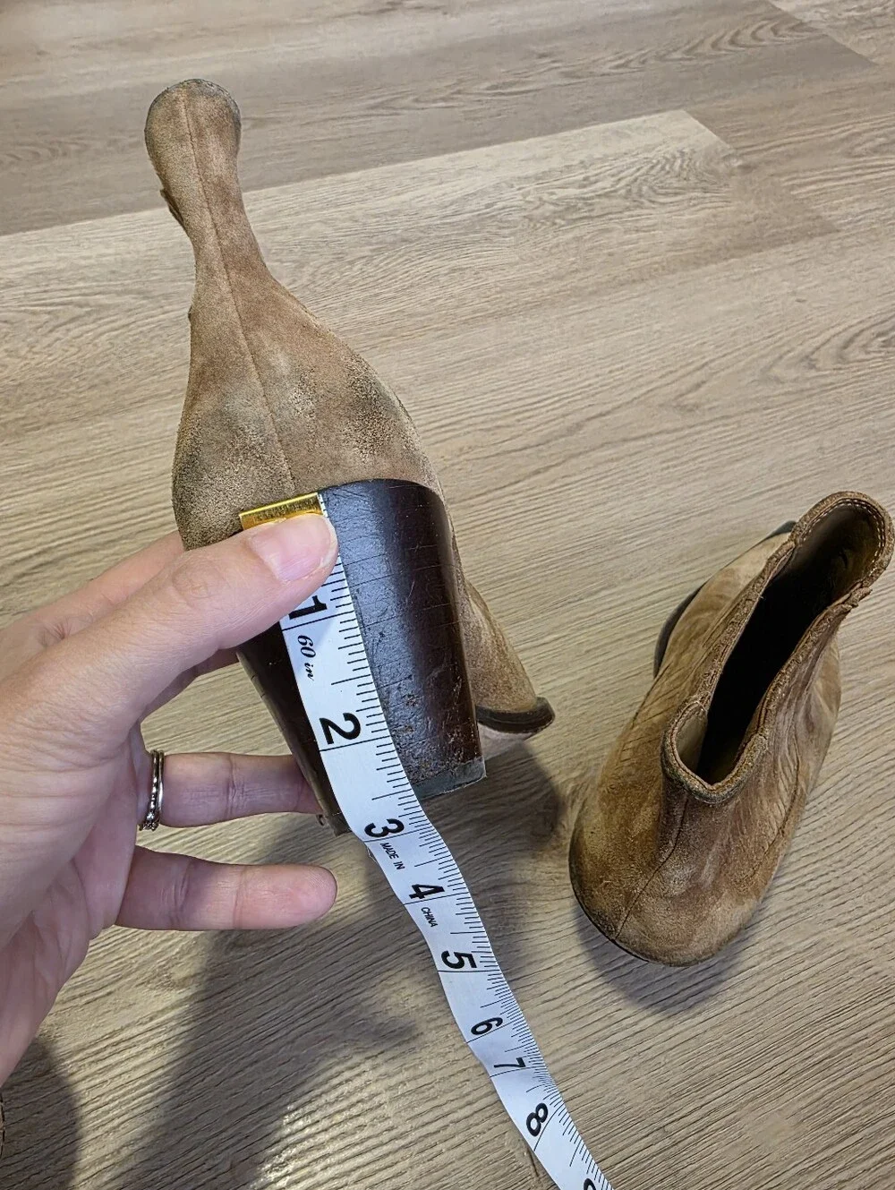 PAIGE | Lyra Pointed Toe Chelsea Boot Size 6